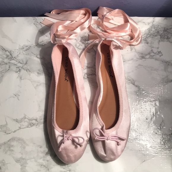 Vero Moda Shoes - Pink Velvet Ballet Flats w/ Lace